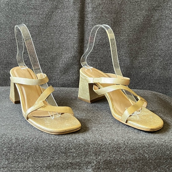 ANTHROPOLOGIE KAANAS Gold Embossed Leather Square-toe Sandals - Picture 1 of 12